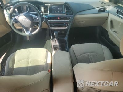 Zdjęcie 8 z 15 samochodu: 2018 HYUNDAI SONATA SE VIN:5NPE24AF2JH675265 - miniatura