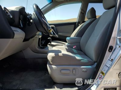 Zdjęcie 7 z 13 samochodu: 2007 TOYOTA RAV4 LIMITED VIN:JTMBD31V575064556 - miniatura