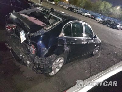 Trzecie zdjęcie samochodu z tyłu: 2006 BMW 330 I VIN:WBAVB33546PS14950 - miniatura