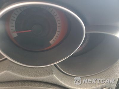 Zdjęcie 9 z 12 samochodu: 2010 KIA FORTE SX VIN:KNAFW6A36A5139426 - miniatura