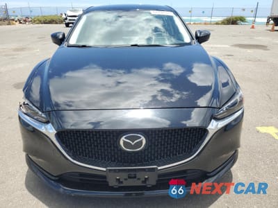 Piąte zdjęcie samochodu w środku: 2021 MAZDA 6 TOURING VIN:JM1GL1VM6M1613389 - miniatura