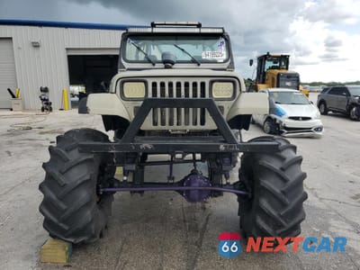 Piąte zdjęcie samochodu w środku: 1993 JEEP WRANGLER / YJ VIN:1J4FY29P9PP260732 - miniatura