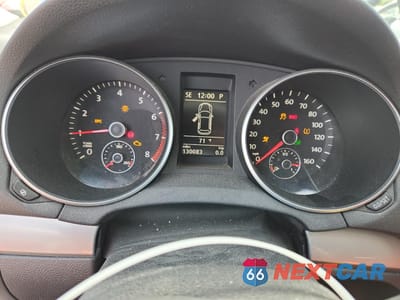 Zdjęcie 9 z 12 samochodu: 2010 VOLKSWAGEN GOLF VIN:WVWBA7AJ2AW379488 - miniatura