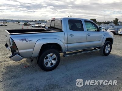Trzecie zdjęcie samochodu z tyłu: 2009 TOYOTA TACOMA DOUBLE CAB PRERUNNER VIN:3TMJU62N29M086877 - miniatura