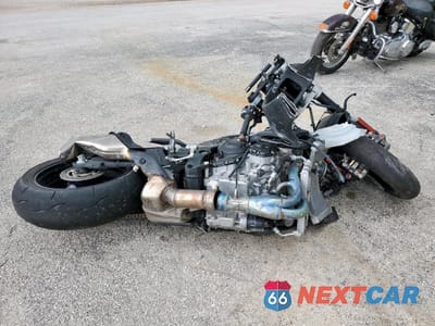 2025 KAWASAKI ZX1002 M JKBZXVM15SA009508 - główne zdjęcie licytacji z USA - miniatura