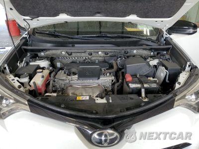 Zdjęcie 12 z 17 samochodu: 2018 TOYOTA RAV4 SE VIN:JTMJFREV6JJ190829 - miniatura