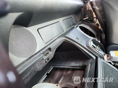 Zdjęcie 10 z 13 samochodu: 2006 NISSAN 350Z ROADSTER VIN:JN1AZ36D46M400525 - miniatura