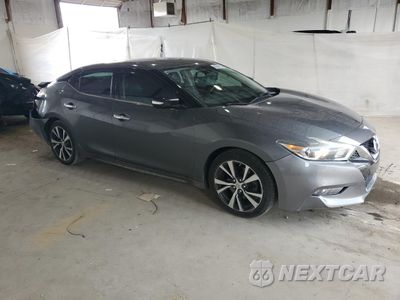 Czwarte zdjęcie samochodu z boku: 2017 NISSAN MAXIMA 3.5S VIN:1N4AA6AP0HC416744 - miniatura