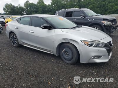 Czwarte zdjęcie samochodu z boku: 2018 NISSAN MAXIMA 3.5S VIN:1N4AA6AP6JC373663 - miniatura