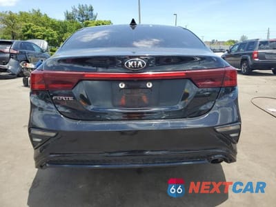Zdjęcie 6 z 12 samochodu: 2021 KIA FORTE FE VIN:3KPF24AD9ME381275 - miniatura