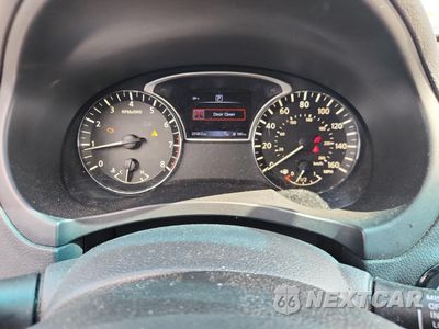 Zdjęcie 9 z 13 samochodu: 2016 NISSAN ALTIMA 2.5 VIN:1N4AL3AP5GC247165 - miniatura