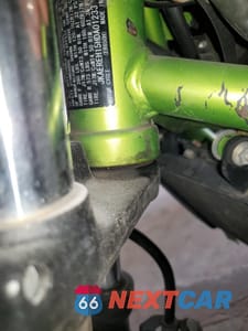 Zdjęcie 9 z 9 samochodu: 2017 KAWASAKI ER650 H VIN:JKAEREH15HDA01233 - miniatura