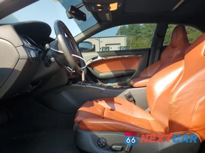 Zdjęcie 7 z 12 samochodu: 2010 AUDI S5 PRESTIGE VIN:WAUVVAFR2AA046179 - miniatura