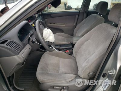 Zdjęcie 7 z 14 samochodu: 2003 TOYOTA CAMRY LE VIN:4T1BE32K33U696114 - miniatura