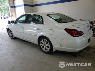 Drugie zdjęcie samochodu z przodu: 2010 TOYOTA AVALON XL VIN:4T1BK3DBXAU352945 - miniatura