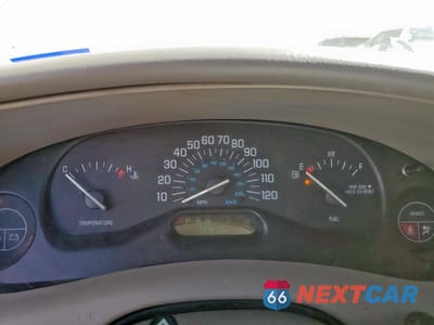 Zdjęcie 9 z 12 samochodu: 2003 BUICK CENTURY CUSTOM VIN:2G4WS52JX31121453 - miniatura