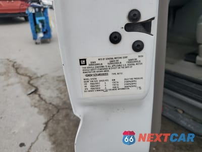 Zdjęcie 13 z 13 samochodu: 2004 CHEVROLET TAHOE K1500 VIN:1GNEK13ZX4R308253 - miniatura