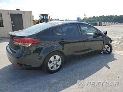 Trzecie zdjęcie samochodu z tyłu: 2017 KIA FORTE LX VIN:3KPFL4A70HE143280 - miniatura