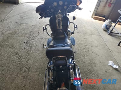 Zdjęcie 6 z 10 samochodu: 2009 HARLEY-DAVIDSON FLHX VIN:1HD1KB4149Y617525 - miniatura