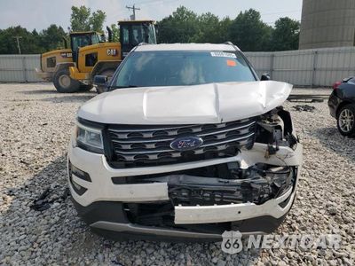 Piąte zdjęcie samochodu w środku: 2017 FORD EXPLORER XLT VIN:1FM5K7D80HGA42174 - miniatura