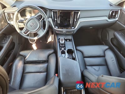 Zdjęcie 8 z 13 samochodu: 2022 VOLVO S60 B5 INSCRIPTION VIN:7JRL12TL0NG161640 - miniatura