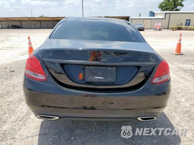 Zdjęcie 6 z 12 samochodu: 2018 MERCEDES-BENZ C 300 VIN:WDDWF4JB7JR409938 - miniatura