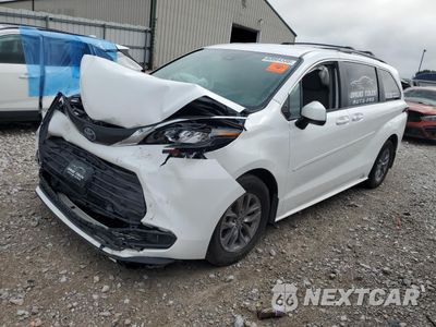 2024 TOYOTA SIENNA LE 5TDKRKEC9RS182546 - główne zdjęcie licytacji z USA - miniatura