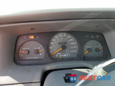 Zdjęcie 9 z 12 samochodu: 1997 MERCURY GRAND MARQUIS GS VIN:2MELM74WXVX649188 - miniatura