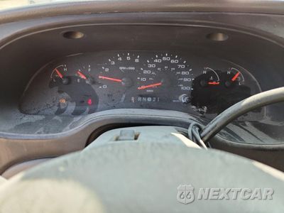 Zdjęcie 9 z 13 samochodu: 2005 FORD ECONOLINE E250 VAN VIN:1FTNE24W85HA01584 - miniatura