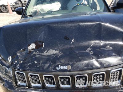 Zdjęcie 12 z 13 samochodu: 2019 JEEP COMPASS LATITUDE VIN:3C4NJCBB1KT855315 - miniatura