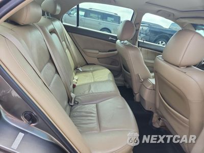 Zdjęcie 10 z 12 samochodu: 2006 HONDA ACCORD EX VIN:1HGCM56756A099275 - miniatura