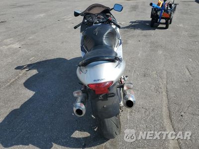 Czwarte zdjęcie samochodu z boku: 2005 SUZUKI GSX1300 RK5 VIN:JS1GW71AX52102926 - miniatura