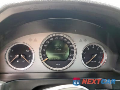 Zdjęcie 9 z 13 samochodu: 2009 MERCEDES-BENZ C 300 VIN:WDDGF54X29A153915 - miniatura