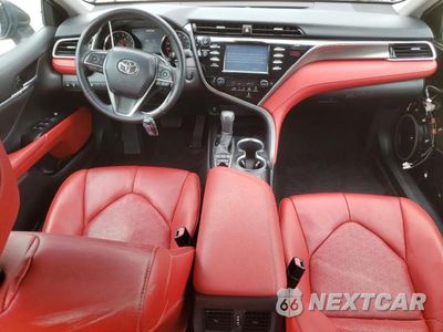 Zdjęcie 8 z 13 samochodu: 2018 TOYOTA CAMRY XSE VIN:4T1B61HK1JU054478 - miniatura