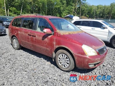 Czwarte zdjęcie samochodu z boku: 2014 KIA SEDONA LX VIN:KNDMG4C7XE6577779 - miniatura