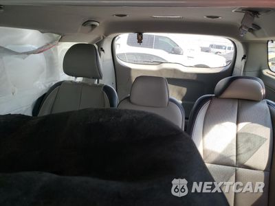 Zdjęcie 10 z 14 samochodu: 2017 KIA SEDONA LX VIN:KNDMB5C15H6339150 - miniatura