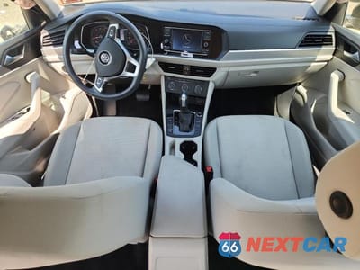 Zdjęcie 8 z 13 samochodu: 2019 VOLKSWAGEN JETTA S VIN:3VWC57BU0KM061126 - miniatura