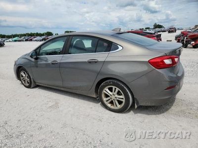 Drugie zdjęcie samochodu z przodu: 2017 CHEVROLET CRUZE LT VIN:1G1BE5SM2H7162067 - miniatura