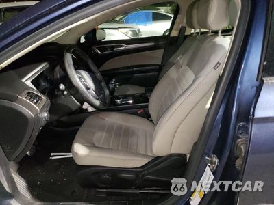 Zdjęcie 7 z 12 samochodu: 2019 FORD FUSION S VIN:3FA6P0G79KR201137 - miniatura