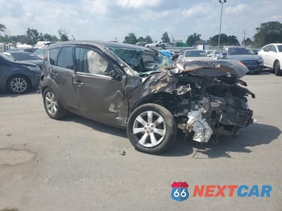 Czwarte zdjęcie samochodu z boku: 2011 MITSUBISHI OUTLANDER GT VIN:JA4JT5AX3BU019863 - miniatura