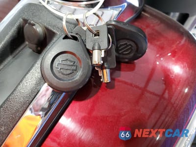 Zdjęcie 8 z 9 samochodu: 2014 HARLEY-DAVIDSON FLHTCUTG TRI GLIDE ULTRA VIN:1HD1MAL10EB855133 - miniatura