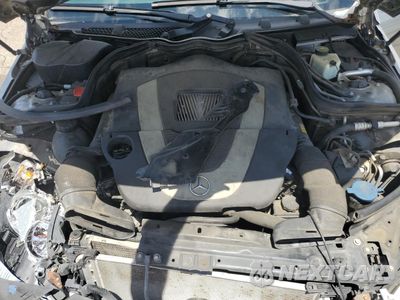 Zdjęcie 11 z 12 samochodu: 2009 MERCEDES-BENZ C 300 VIN:WDDGF54X79R064911 - miniatura