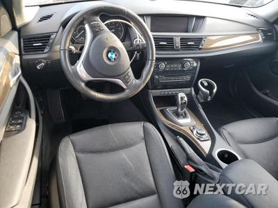 Zdjęcie 8 z 13 samochodu: 2015 BMW X1 XDRIVE28I VIN:WBAVL1C57FVY40294 - miniatura