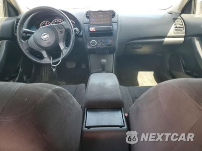 Zdjęcie 8 z 13 samochodu: 2010 MAZDA 3 I VIN:JM1BL1SF4A1245712 - miniatura