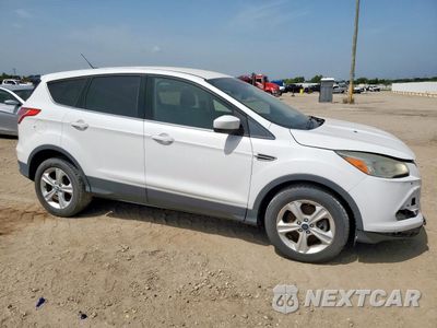 Czwarte zdjęcie samochodu z boku: 2013 FORD ESCAPE SE VIN:1FMCU0G90DUA54771 - miniatura