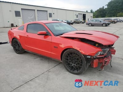 Czwarte zdjęcie samochodu z boku: 2014 FORD MUSTANG GT VIN:1ZVBP8CF8E5206113 - miniatura