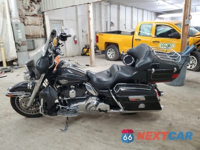 Trzecie zdjęcie samochodu z tyłu: 2009 HARLEY-DAVIDSON FLHTCU VIN:1HD1FC4119Y645762 - miniatura