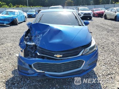 Piąte zdjęcie samochodu w środku: 2018 CHEVROLET CRUZE LT VIN:1G1BE5SM6J7171408 - miniatura