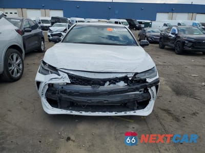 Piąte zdjęcie samochodu w środku: 2020 TOYOTA AVALON TOURING VIN:4T1HZ1FB9LU039329 - miniatura