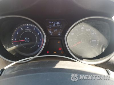 Zdjęcie 9 z 12 samochodu: 2013 HYUNDAI ELANTRA GLS VIN:KMHDH4AE7DU795408 - miniatura
